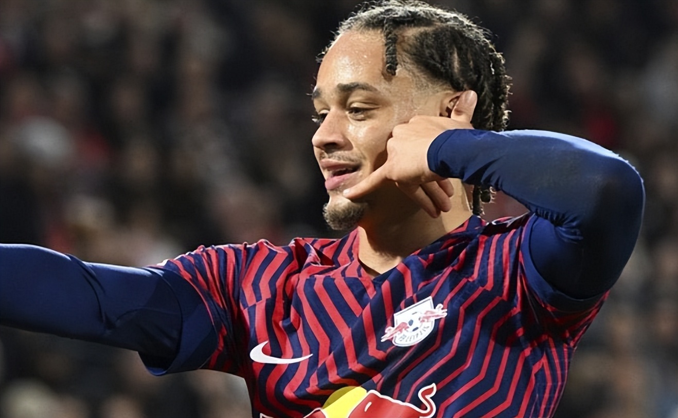 荷兰国脚表现不俗，助球队取得胜利的简单介绍