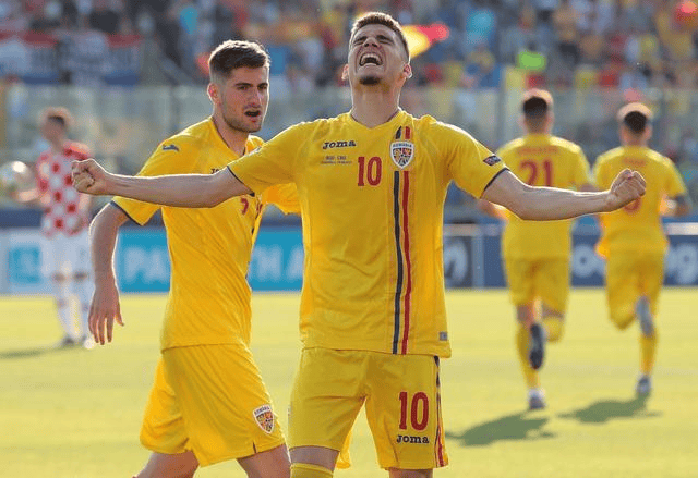 包含罗马尼亚英格兰大对决：欧国联燃爆现场的词条