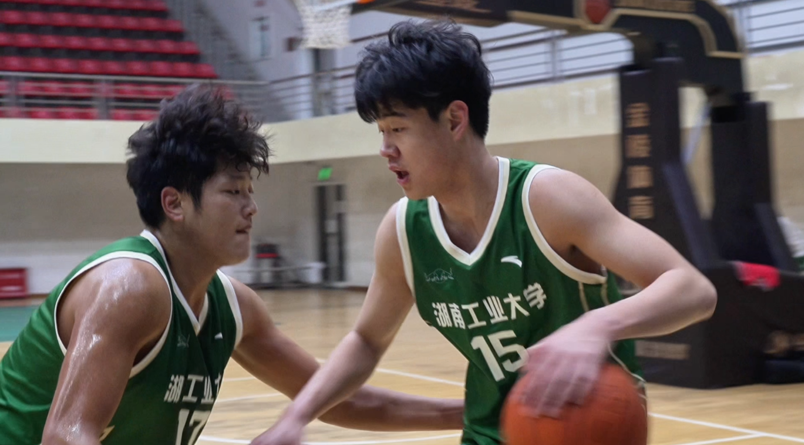 九游体育网页版-湖南男篮新赛季士气高涨，睽违多年