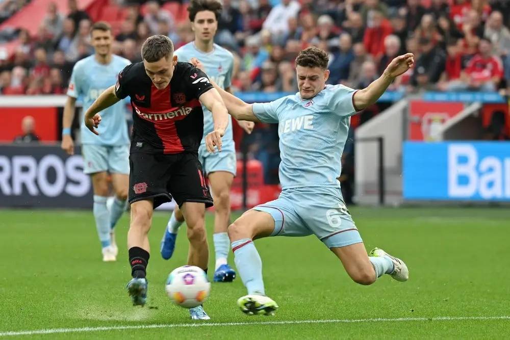 西汉姆联屡战屡败，无缘欧洲精英赛事半决赛