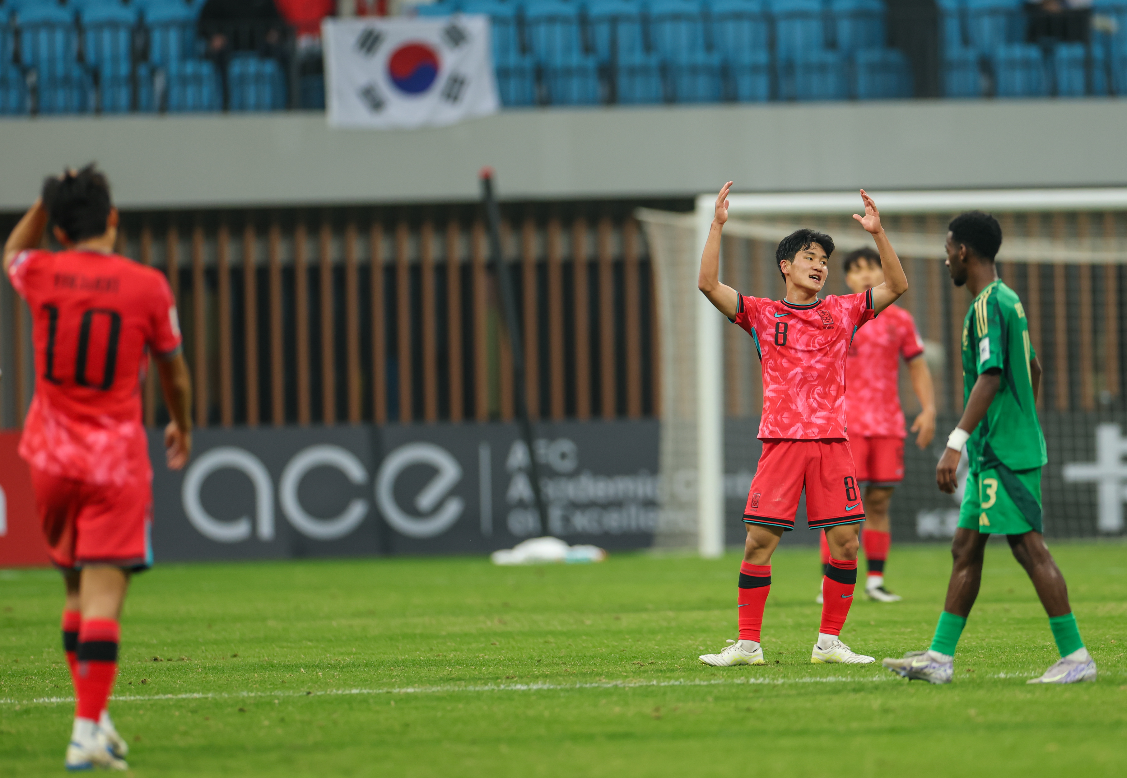 九游体育在线登录-沙特阿拉伯女足实现梦想胜利