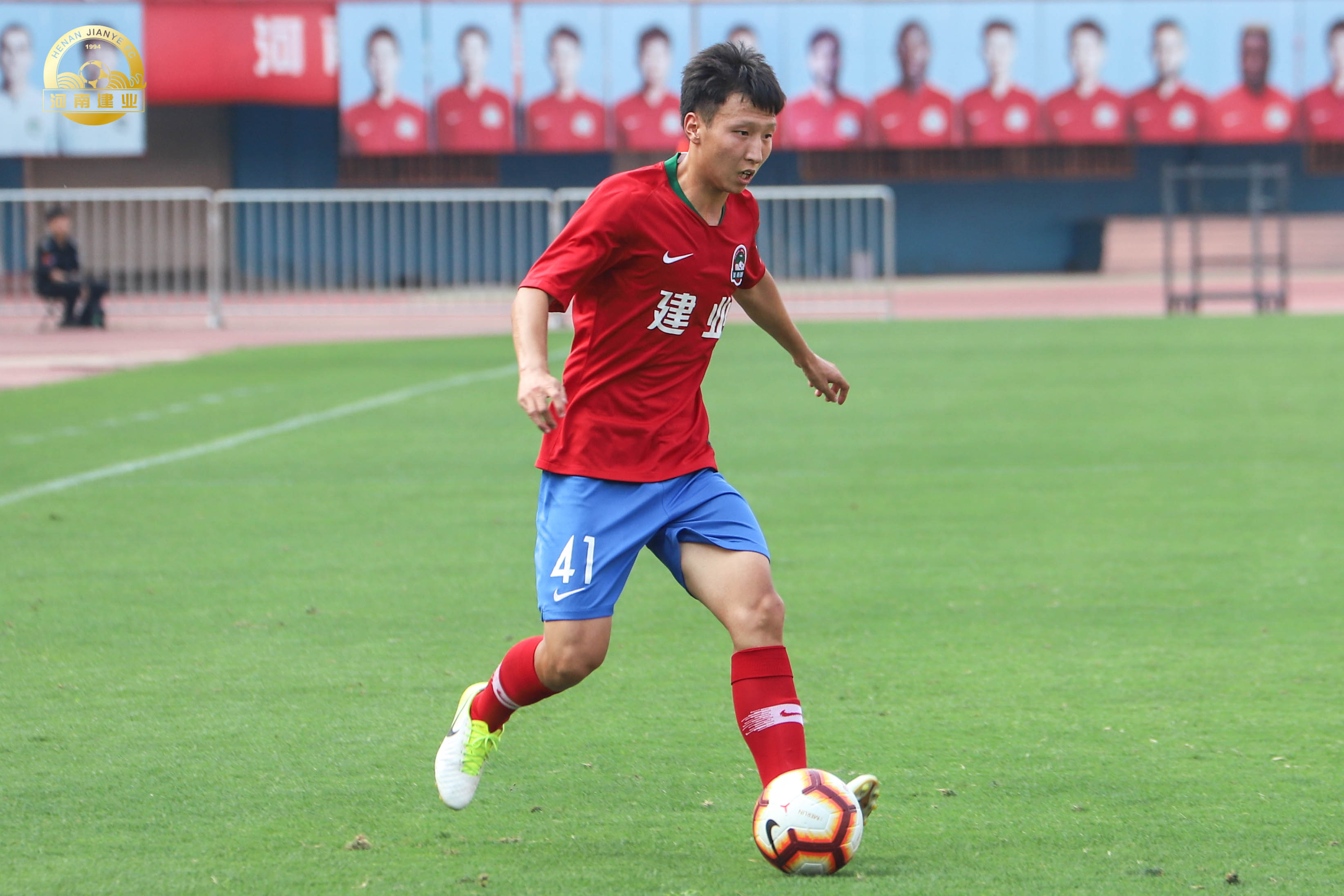 九游体育在线-关于河南建业连胜势头良好，冲刺前八的信息