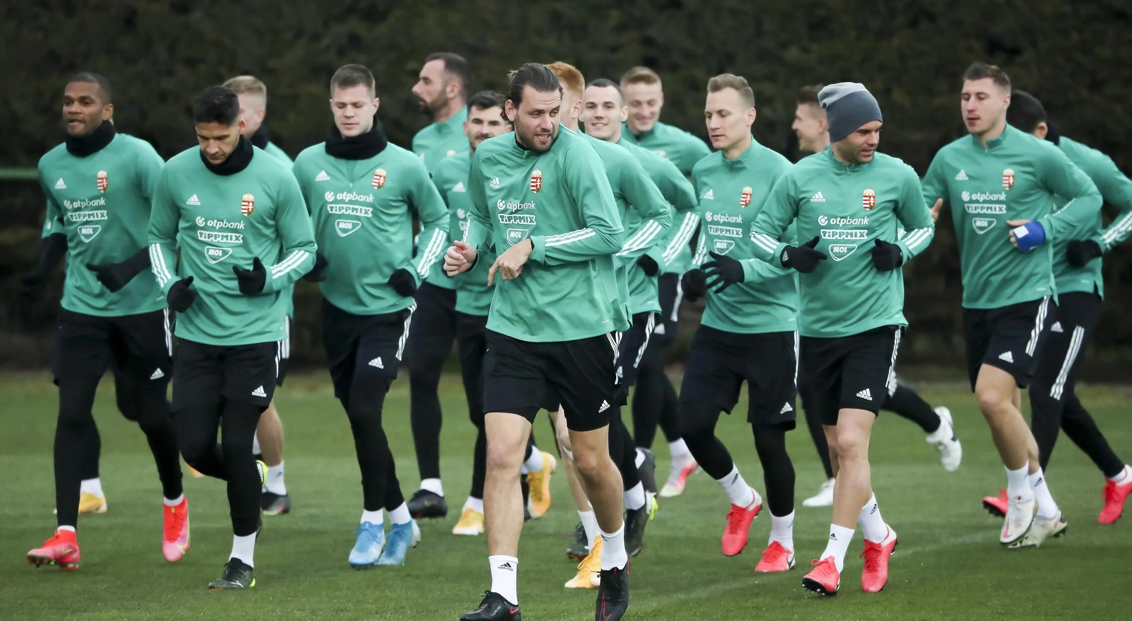 匈牙利国家队战胜对手获得晋级