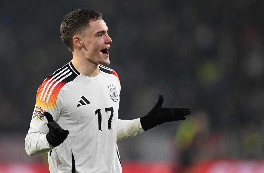 九游体育app下载-实时报道：欧洲联赛激烈角逐引热议的简单介绍