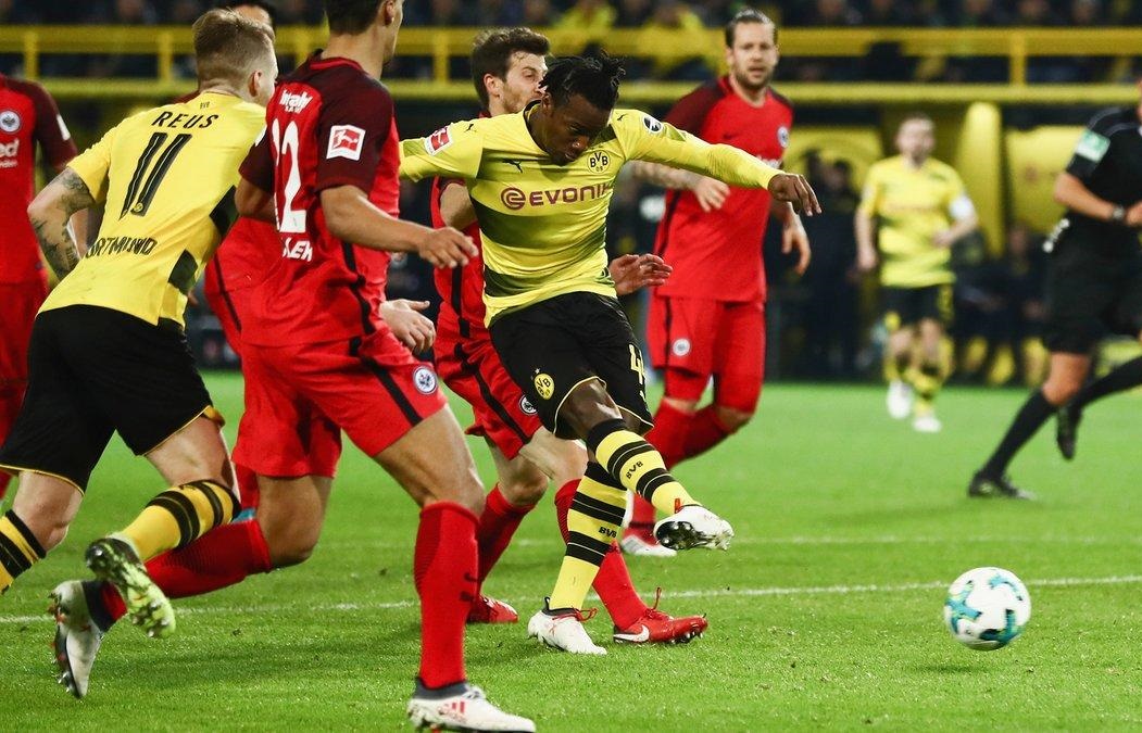 包含胜负寓意难解！多特蒙德小胜法兰克福的词条