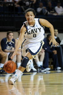 九游体育中国官网-上海队展现实力，战胜对手登上领先位置，上海队队员