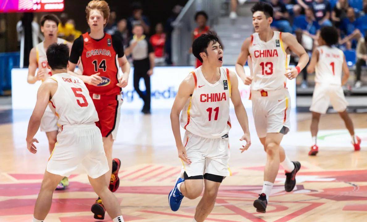 CBA赛场上球员技术不断提高，球队实力渐见雏形的简单介绍