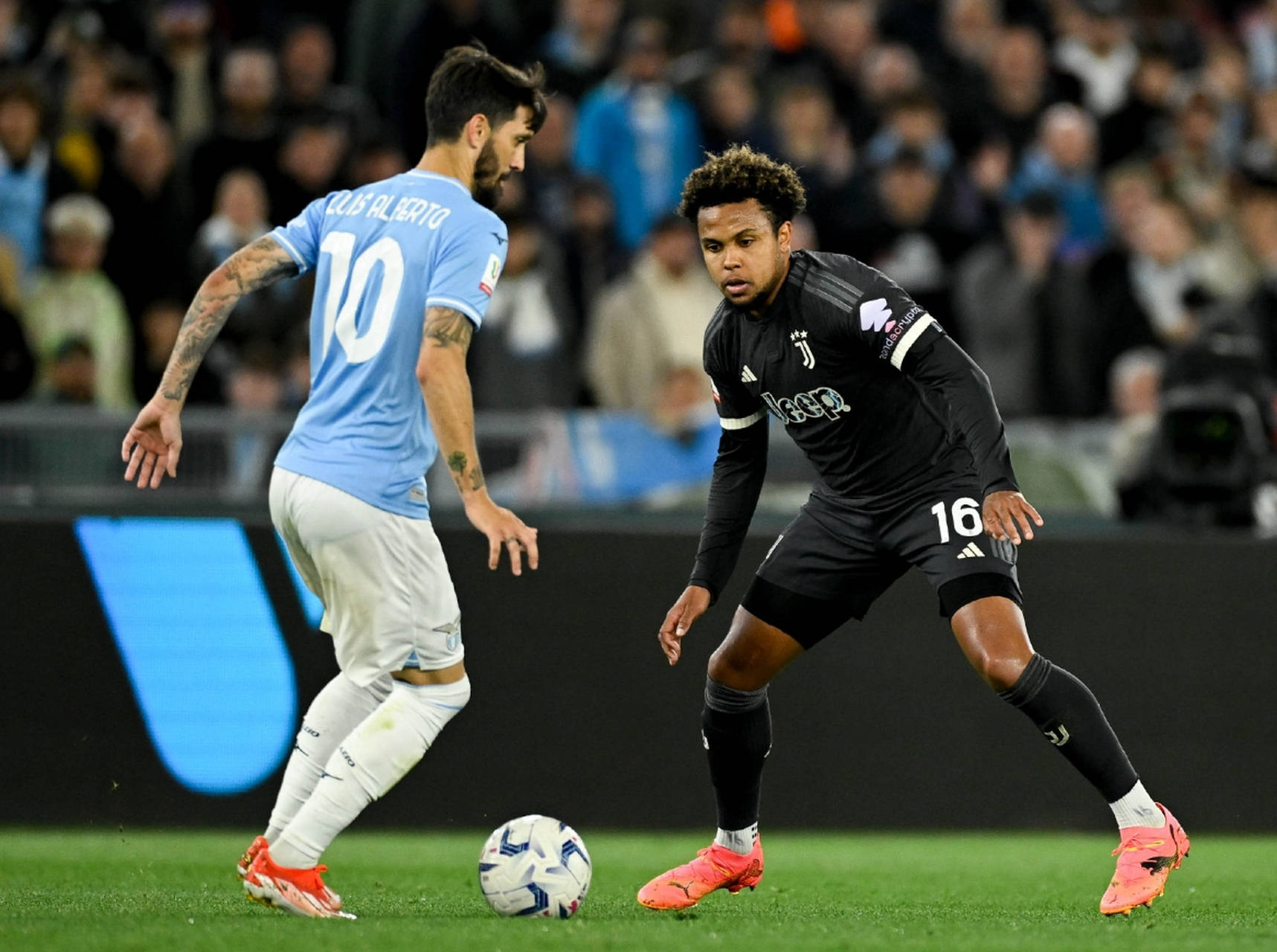 九游体育入口-拉齐奥客场不敌斯佩齐亚，状态出现波动