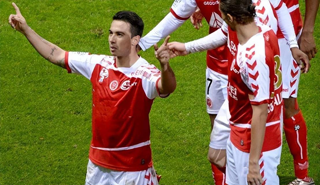 兰斯新秀连场破门，引来豪门关注