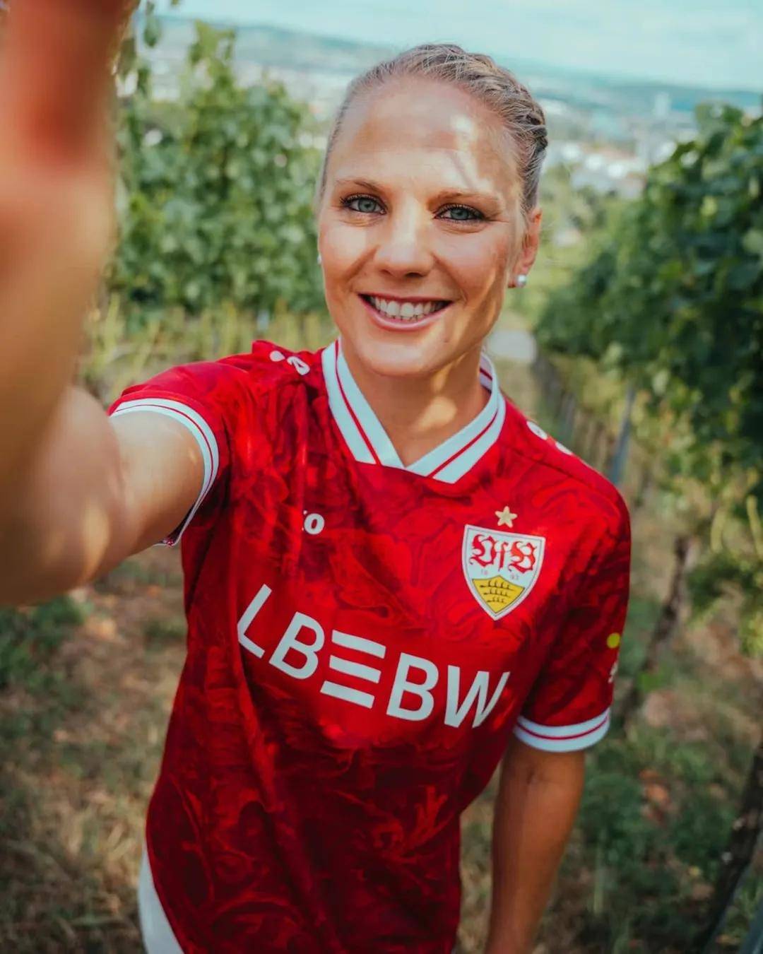 九游体育官方入口-斯图加特客场不敌对手，跌至联赛中游的简单介绍