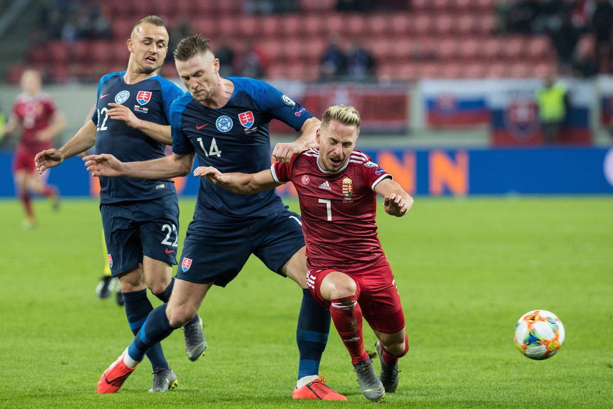 九游体育网页版登录入口-关于波兰力克斯洛伐克，获得宝贵胜利的信息