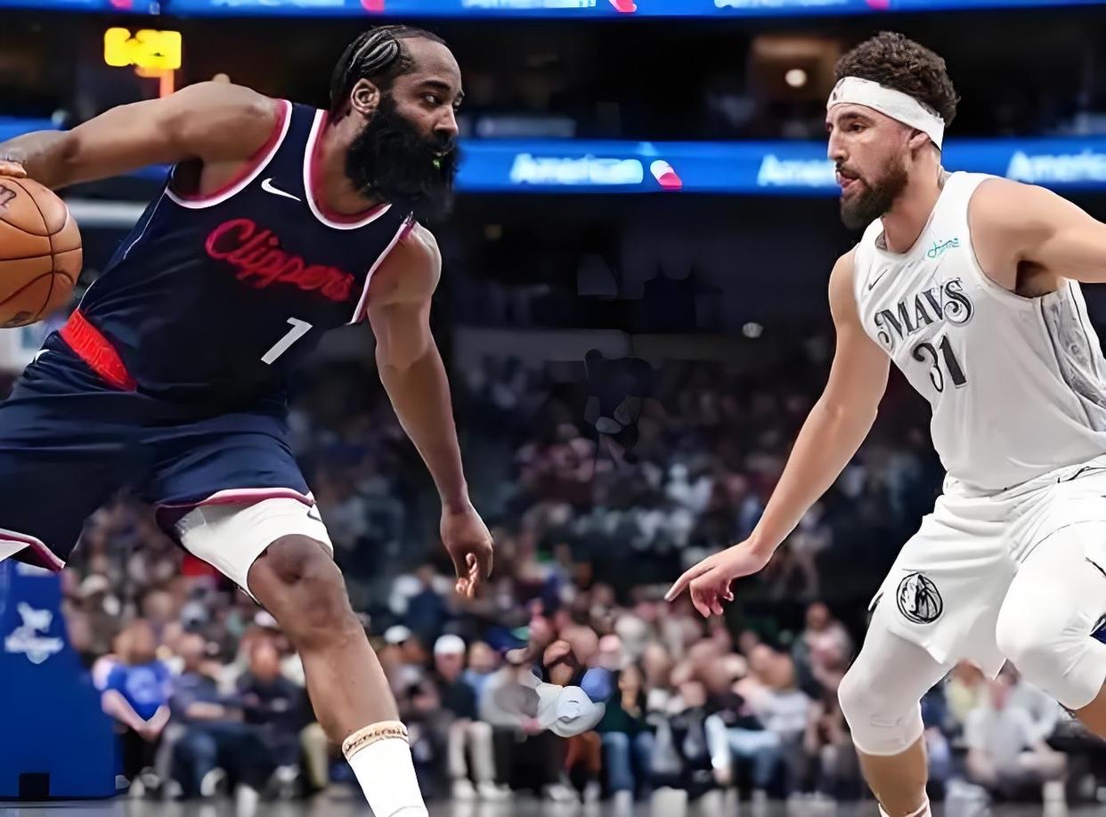 快船主场击败独行侠，扩大领先优势