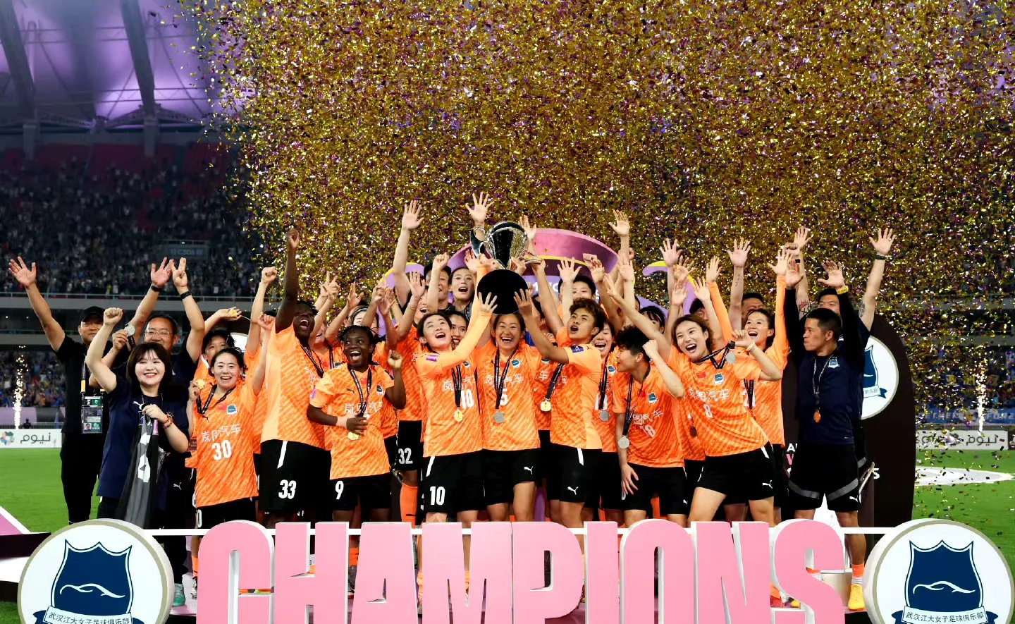 巴西女排实力无敌，再次夺金